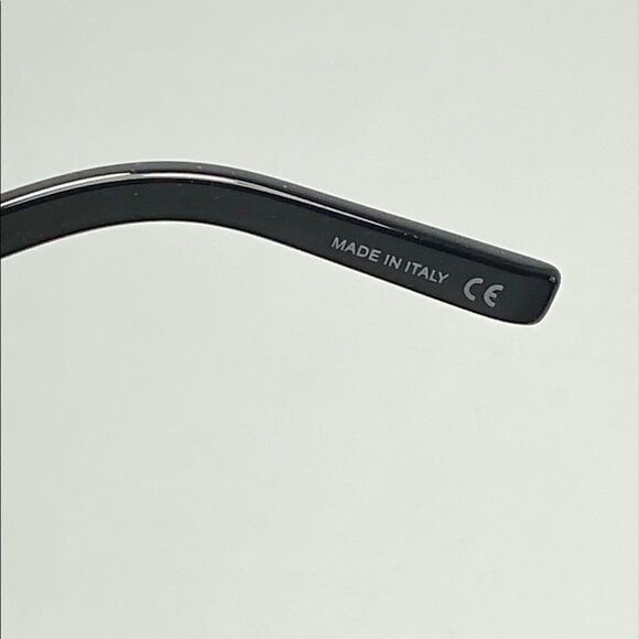 Saint Laurent eyeglasses classic SL 220 001 - Picture 9 of 13